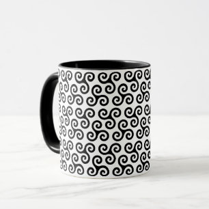 Caneca Padrão de Símbolo Celta Espiral Tripla Clínica