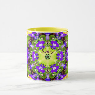 Caneca Padrão do AVERY ~ Lobelia Pansies ~ Personalizado