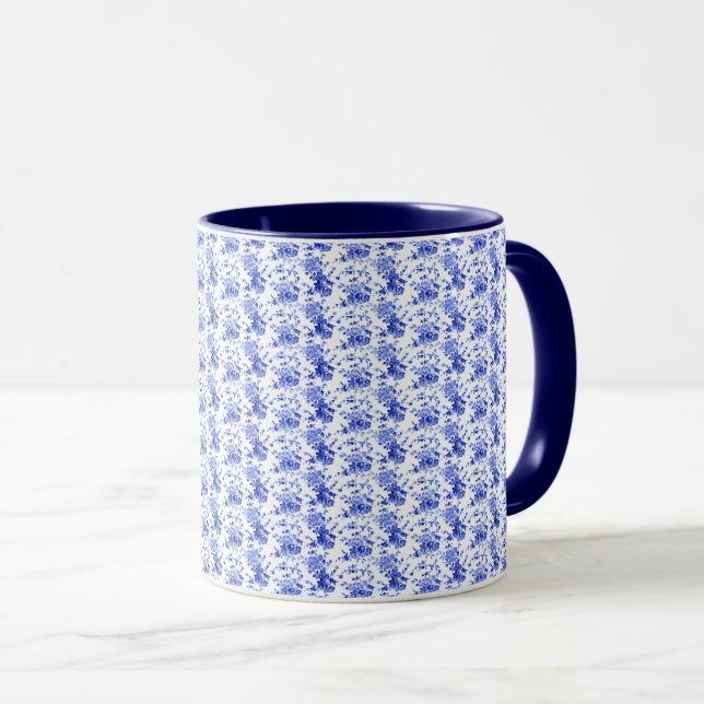 Caneca Padrão Floral Azul e Branco Vintage (Frente Esquerda)