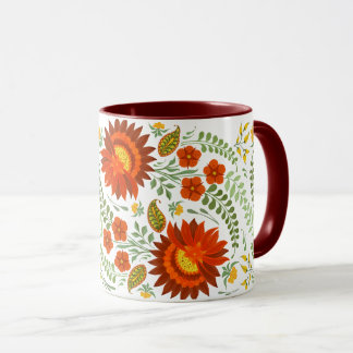 Caneca Padrão floral ucraniano. Ucrânia
