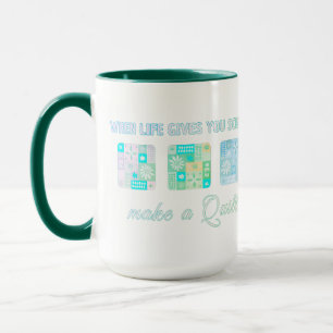 Caneca Padrão Floral Xadrez Fofo em Tons de Verde