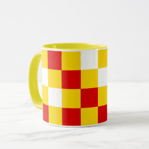 Caneca Padrão Xadrez Vermelho Branco Amarelo Design 