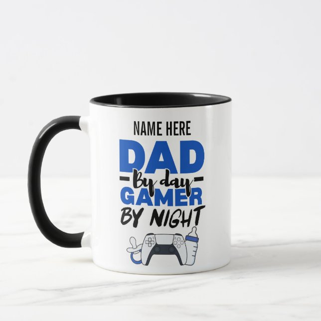 Caneca Pai de Dia, Gamer de Noite Dia dos Pais (Esquerda)