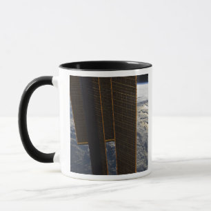 Caneca Painéis solares da estação espacial internacion