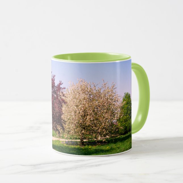 Caneca Paisagem e Árvores Bonitas (Frente Esquerda)