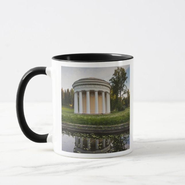 Caneca Palácio de Czar Paulo I, Templo da Amizade (Esquerda)