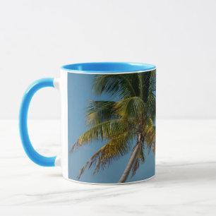 Caneca Palmeira e praia de areia branca  2