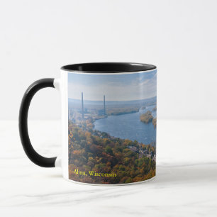 Caneca panorama acima de alma e do rio