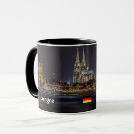 Caneca panorâmico da noite de Alemanha da água de