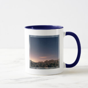 Caneca Parque Nacional do Sunset Sobre Joshua Tree