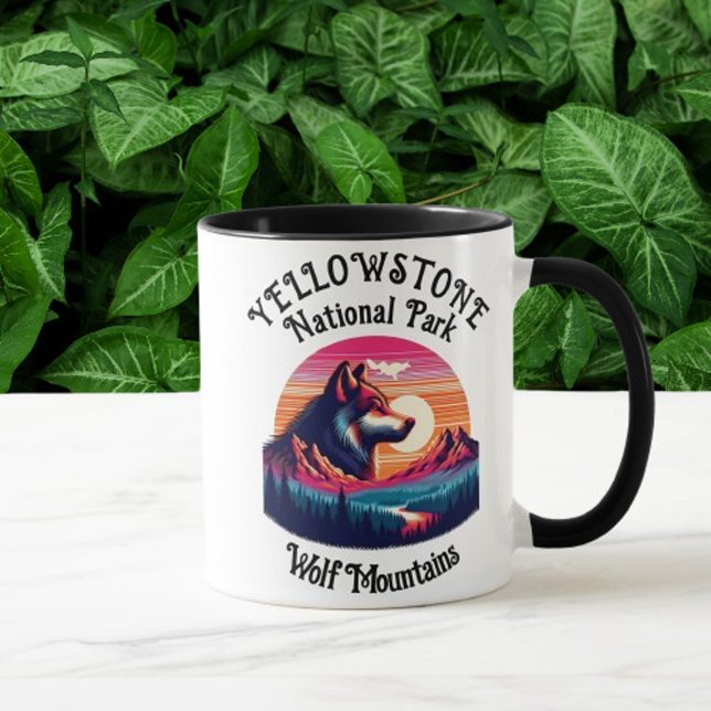 Caneca Parque Nacional Majestoso do Emblema de Yellowston (Criador carregado)