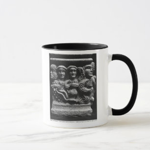 Caneca Parte dianteira de um altar usado como uma pia