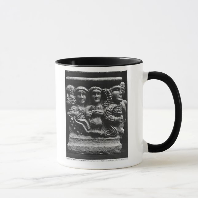 Caneca Parte dianteira de um altar usado como uma pia (Direita)