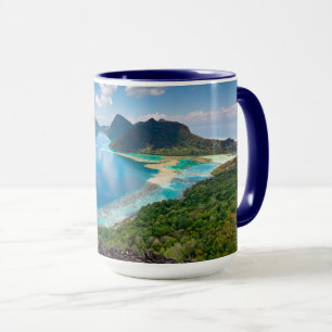 Caneca Parte superior da vista bonita da ilha de Bohey
