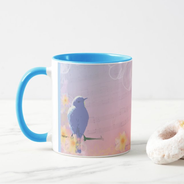 Caneca Pássaro azul Peachy: Pássaros e flores do pêssego (Com Donut)