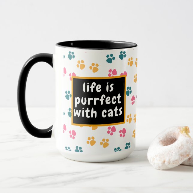 Caneca Pata engraçada de gato preto (Com Donut)