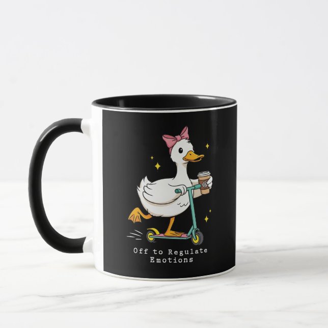 Caneca Pato Regulando Emoções em uma Lambreta (Esquerda)
