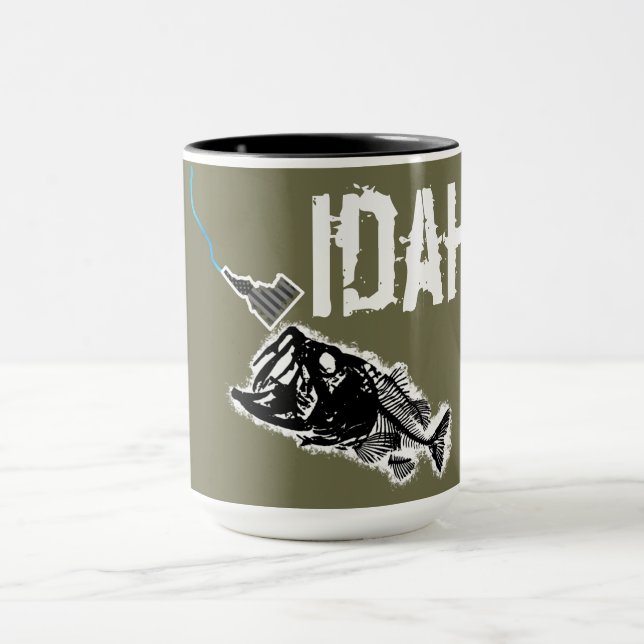 CANECA PATRIOT - IDAHO FALANTE - UM BASE RUIM (Centro)