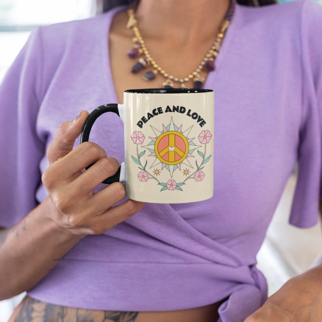 Caneca Paz e Amor Citando Rosas Rosa Flores Femininas (Criador carregado)