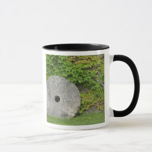 Caneca Pedra de moagem, Castelo Banfi na região da Toscan
