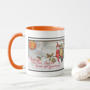 Caneca Pequeno elfo e coruja de Halloween vintage
