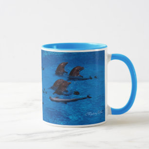 Caneca “perdeu delfins” by mysteryella