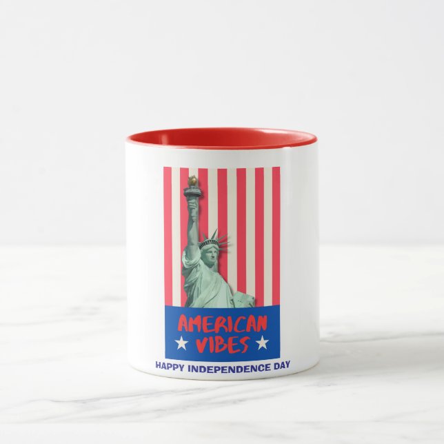 Caneca Personalização da Estátua Liberty Red Stripes de " (Centro)