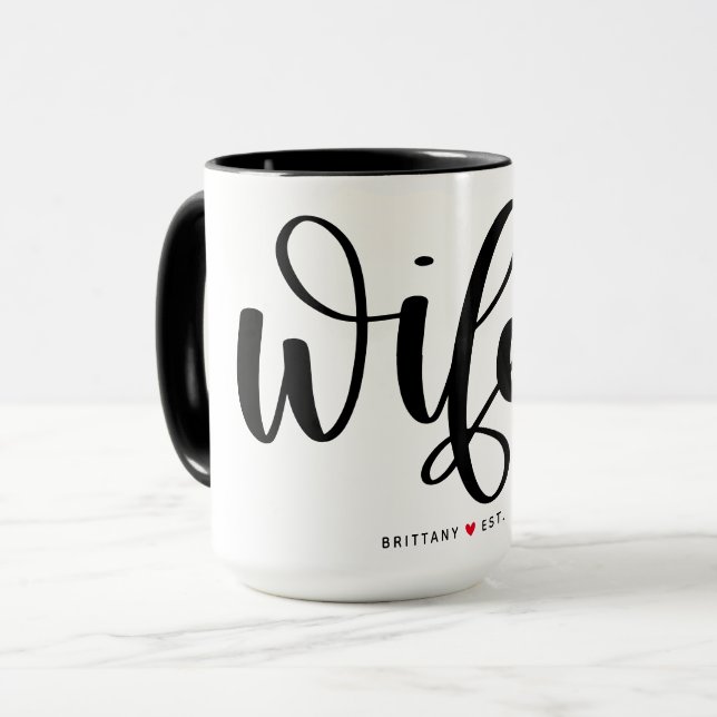 Caneca Personalização de Letra Preta Simples Wifey (Frente Esquerda)