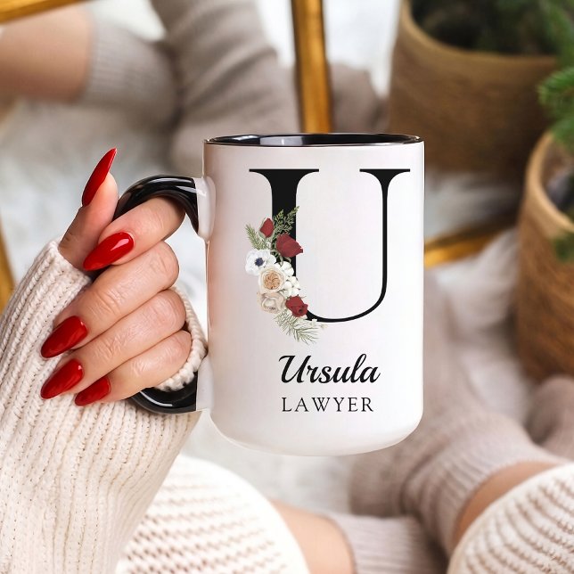 Caneca Personalizada com Alfabeto Floral para Grad (Personalized Monogram Floral Alphabet Mug for Mom, Grandma, Teacher, Nurse, Lawyer or Bridesmaid)