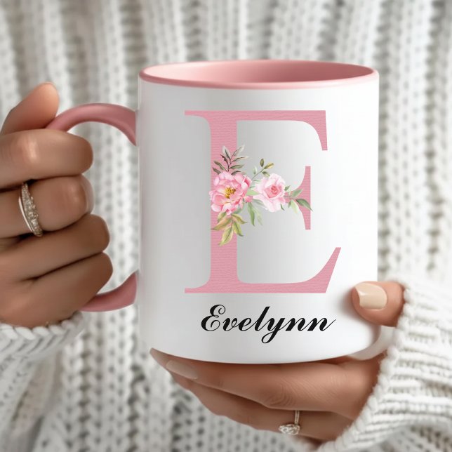 Caneca Personalizada com Flores Rosa Presente para (Floral Initial Mug Bridal Party Gift for Her, Cute Pink Monogram Mug Gift for Girls and Kids)