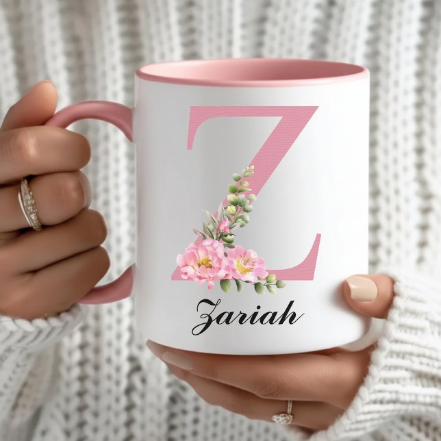 Caneca Personalizada com Flores Rosas de Presente  (Pink Roses Monogram Mug Graduation Gift for Her, Personalized Floral Rose Mug Christmas Gift for Mom)