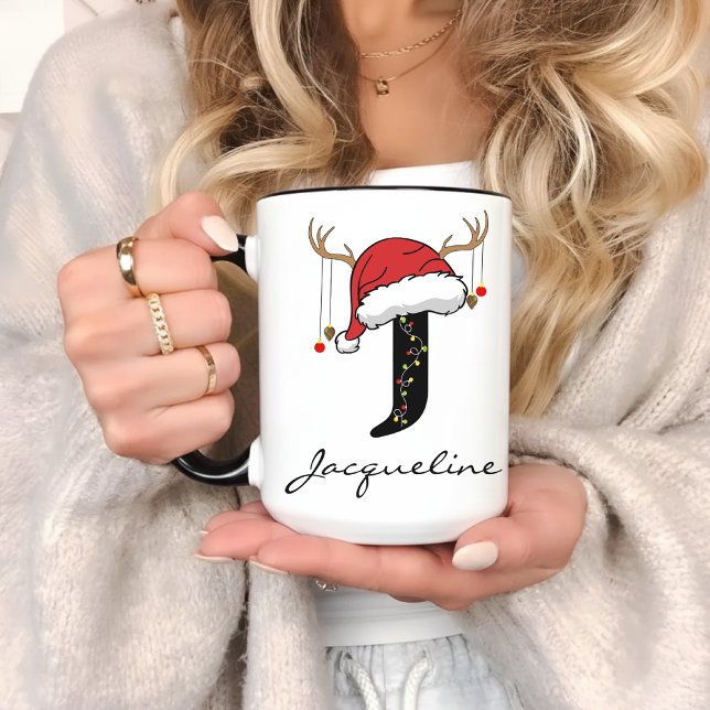 Caneca Personalizada com Monograma de Papai Noel p (monogram christmas mug, holiday coffee mug, christmas coworker gift, christmas mug for friends,)