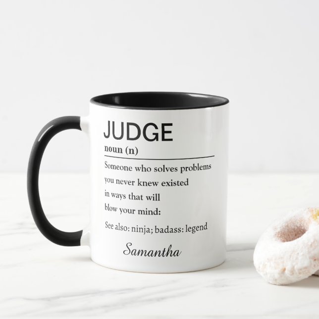 Caneca Personalized Funny Judge Definition (Com Donut)