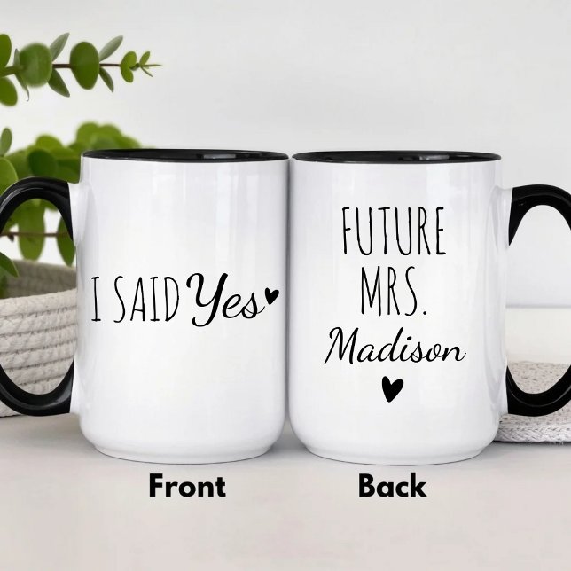 Caneca Personalized Future Mrs Engagement (Criador carregado)