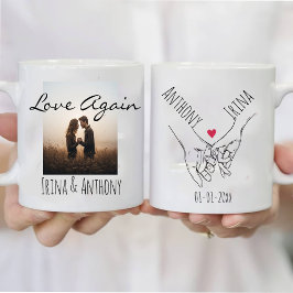 Caneca Personalized Holding Hands Couple Names & Date 