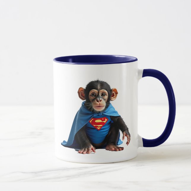 Caneca Petit singe héros avec une cape. (Direita)