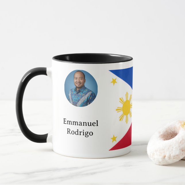 Caneca Philippines Abroad Custom Pinoy Heritage Flag Mug (Com Donut)