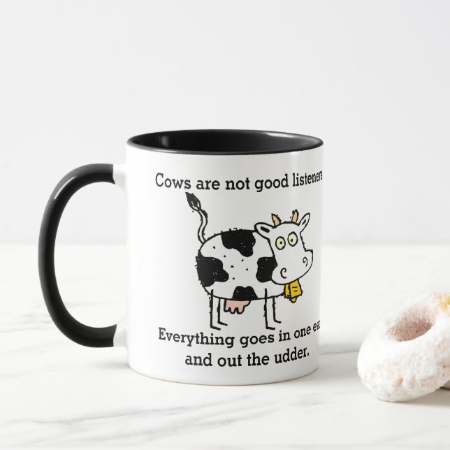 Caneca Piada engraçada da vaca em uma orelha para fora a (Com Donut)