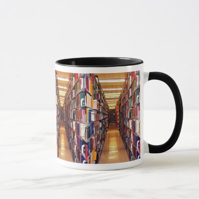 Caneca Pilhas da biblioteca (Direita)
