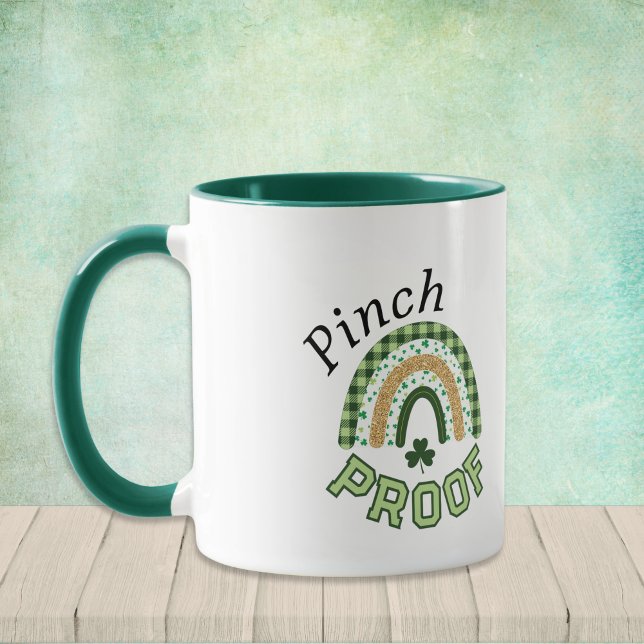 Caneca Pinch Proof St Patrick's Day Green Rainbow Plaid (Criador carregado)