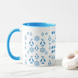Caneca Pinguins Azuis Elegantes Com Padrões De Neve