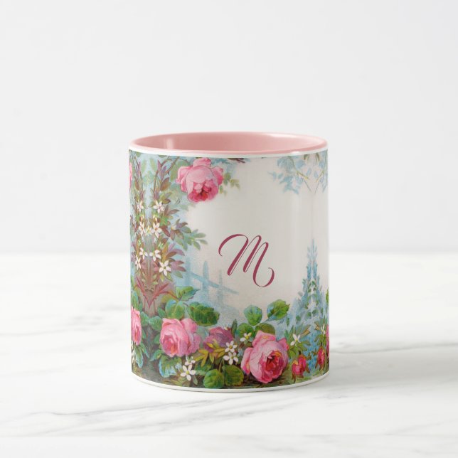 CANECA PINK ROSES E JASMINAS FLORAL MONOGRAMA MUG (Centro)