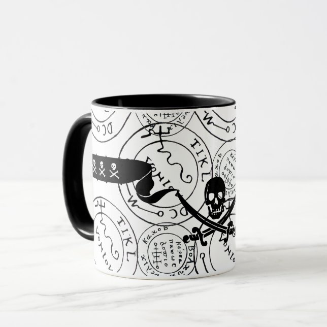 CANECA PIRATAS MAPAS DE TESTE,CRÂNIO,ESPINHAS PRETAS (Frente Esquerda)