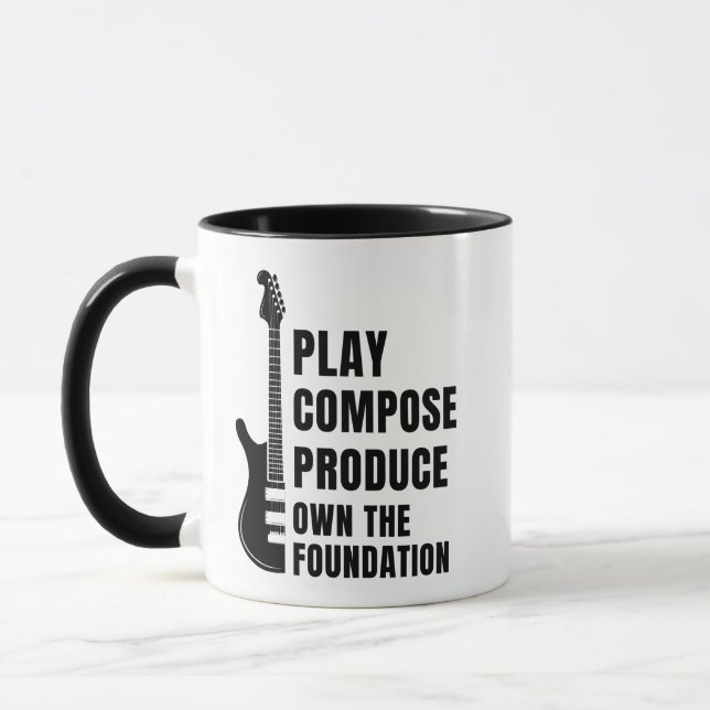 CANECA PLAY, COMPOSE, PRODUCE FROM THE LOW END (Esquerda)