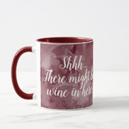 Caneca Pode haver vinho aqui na engraçada Mancha Maroon