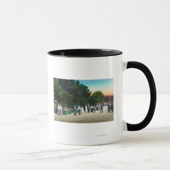 Caneca Ponte adjacente a El Verano Villa (Direita)