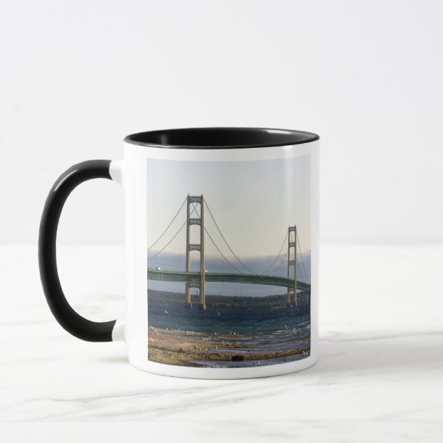 Caneca Ponte Mackinac que abrange o estreito de 4 (Esquerda)