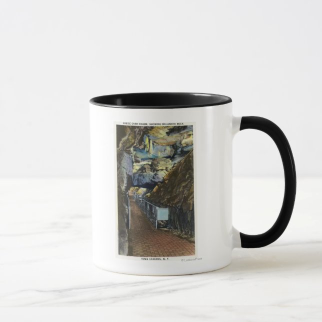 Caneca Ponte sobre Chasm Mostrando Rock Equilibrado (Direita)