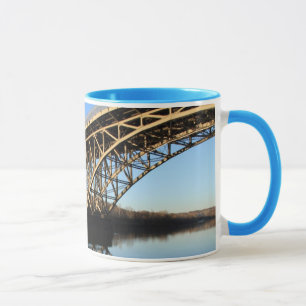 Caneca Ponte sobre o rio de Schuylkill