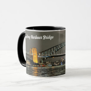 Caneca Ponte Sydney Harbor por noite, Austrália, foto